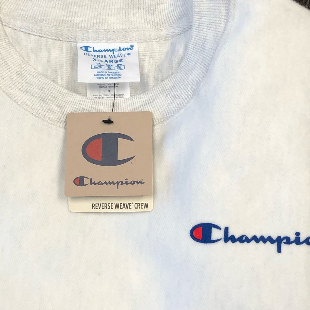 CHAMPION Reverse Weave Grey Crewneck Sweatshirt - Picture 7 of 9
